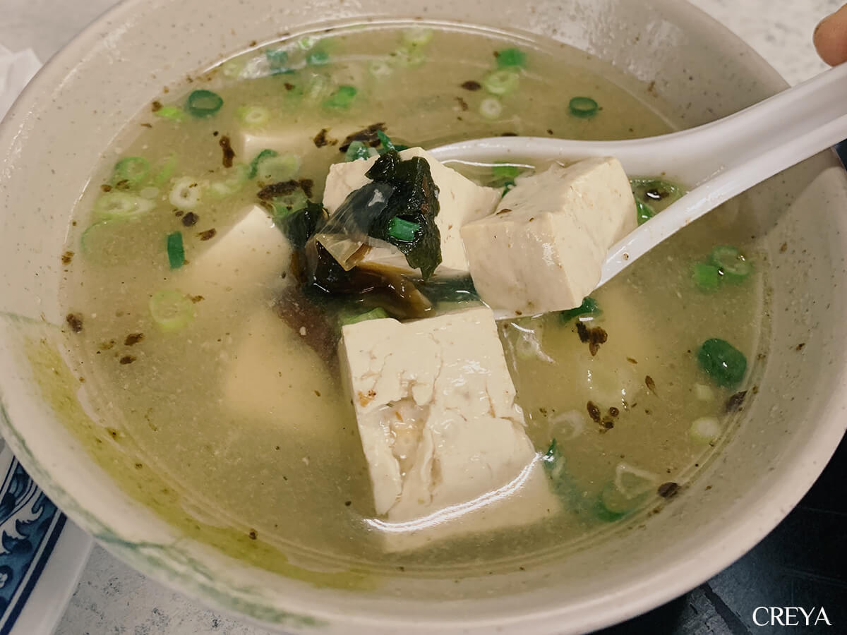 三灣早餐店的味噌豆腐湯