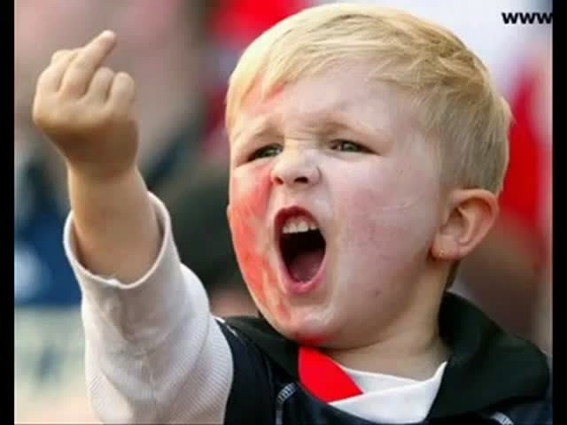 【 看我的歐行腿】 蝦咪!戴高樂這堂堂法國最大國際機場,講英文不能通?02