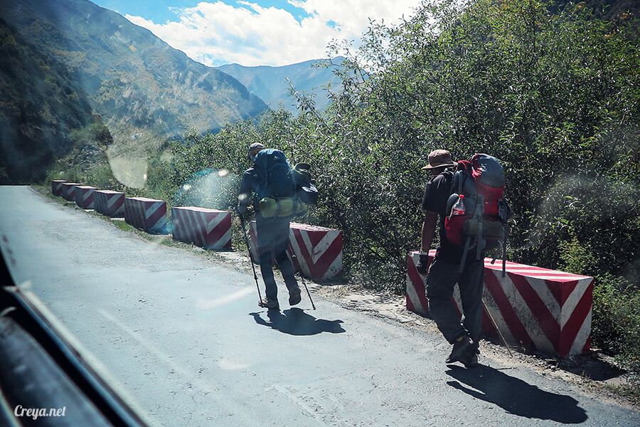 2015.11.15 | Tibet 西藏踢北去 | 終於踏上拉薩,吸著傳說中的稀薄氧氣與高山症對決 18.jpg