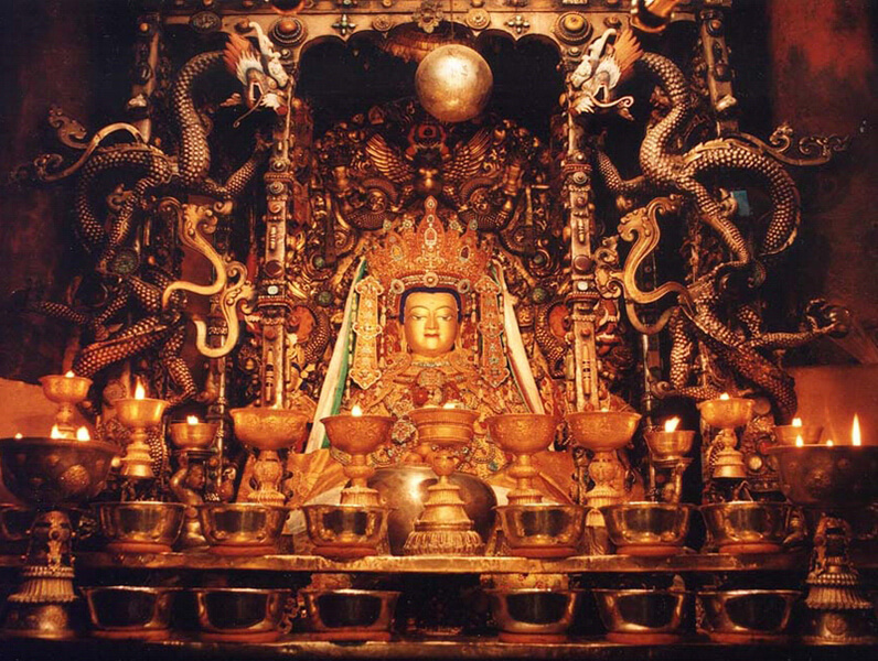 2015.12.09 | Tibet 西藏踢北去 | 尋找藏人真正的拉薩中心,被信仰力量震撼的大昭寺與舊城區 10.jpg