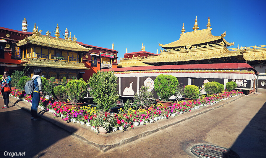 2015.12.09 | Tibet 西藏踢北去 | 尋找藏人真正的拉薩中心,被信仰力量震撼的大昭寺與舊城區 13.jpg