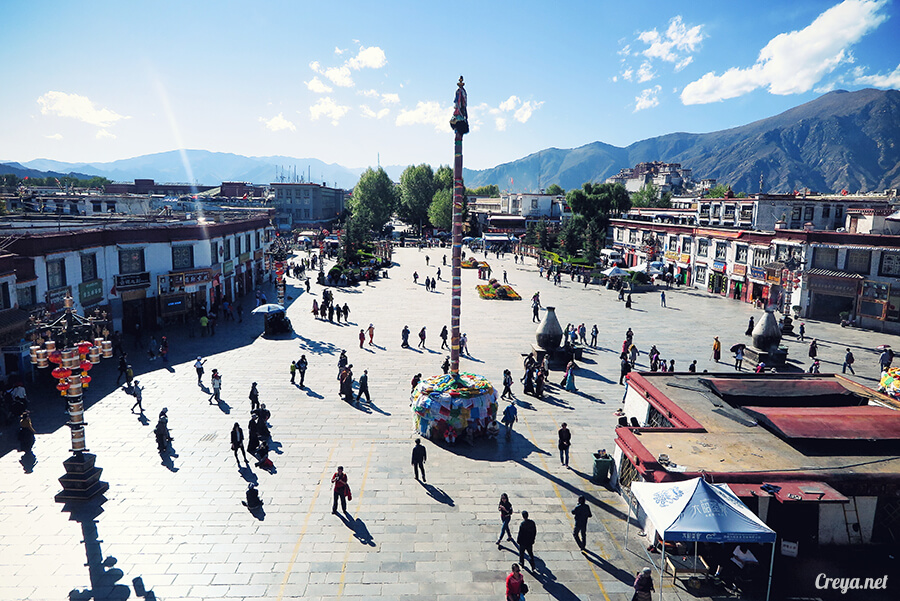 2015.12.09 | Tibet 西藏踢北去 | 尋找藏人真正的拉薩中心,被信仰力量震撼的大昭寺與舊城區 17.jpg