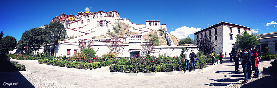 2015.12.04| Tibet 西藏踢北去 | 藏人的精神殿堂布達拉宮,但或許不只我們高山反應沒精神… 02.jpg