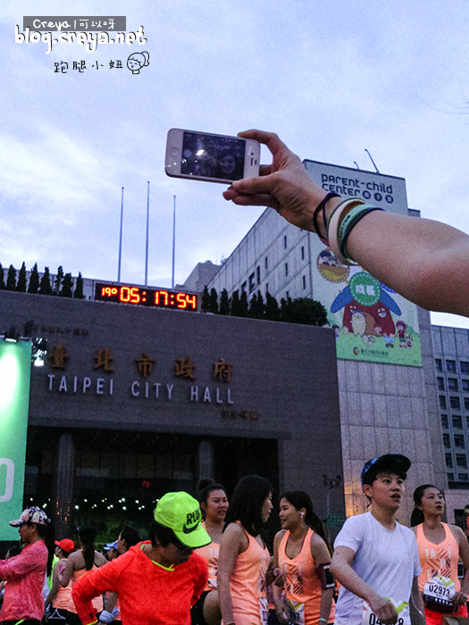 2015.6.22 | 跑腿小妞| 那一年我昏倒的 2015 NIKE #WERUNTPE 女生半馬 女子 WE RUN TPE Taipei 賽事 11